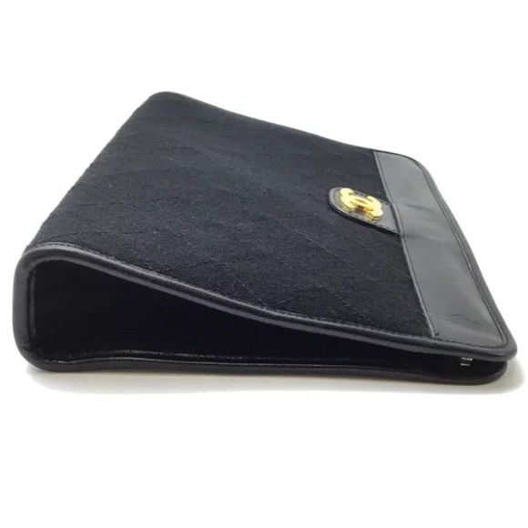 Authentic CHANEL vintage cotton leather snap clutch 24k gold - Picture 2 of 11